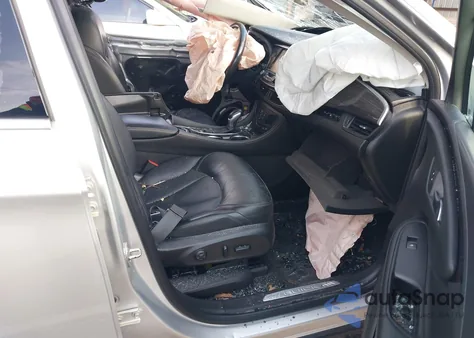 2019 Buick Envision Fwd Essence from USA, damaged, VIN LRBFXCSA0KD033054
